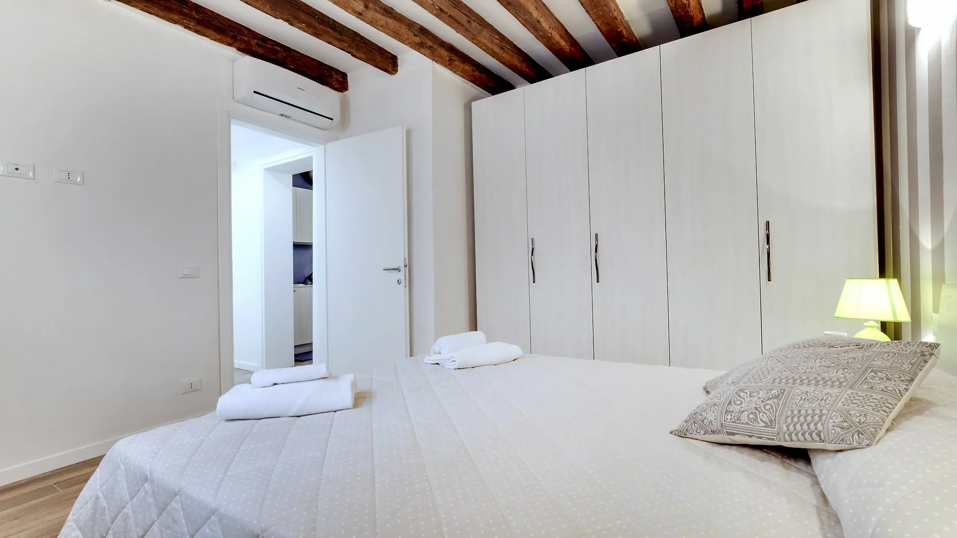 Ca' Di Corte Dona Venice